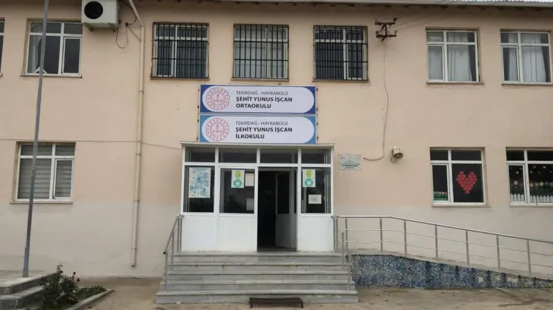 Hayrabolu Şehit Yunus İşcan İlkokulu - Hayrabolu ilkokulları