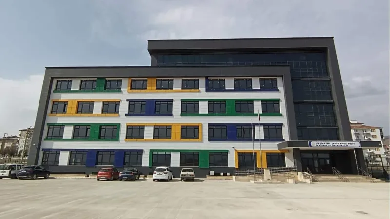 Turhal Yeşilkent Şehit Enes Pelit İlkokulu - Turhal ilkokulları