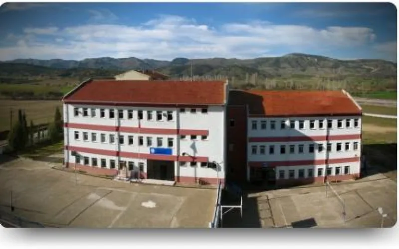 Merkez Yenişehir İlkokulu - Merkez ilkokulları
