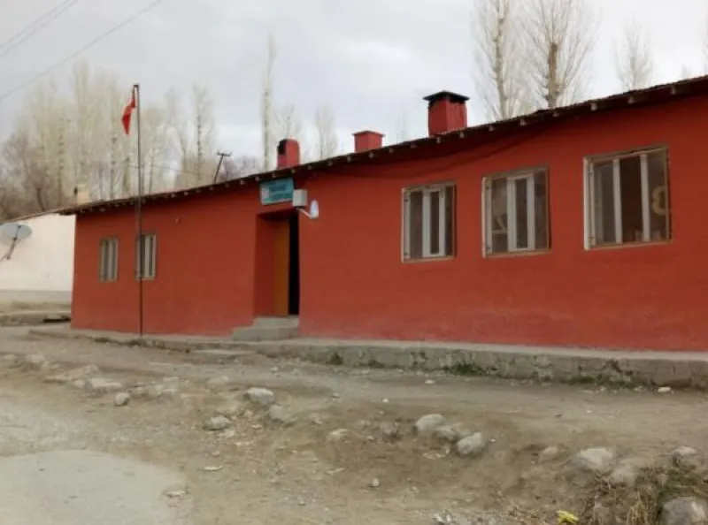 Başkale Ortayazı İlkokulu - Başkale ilkokulları