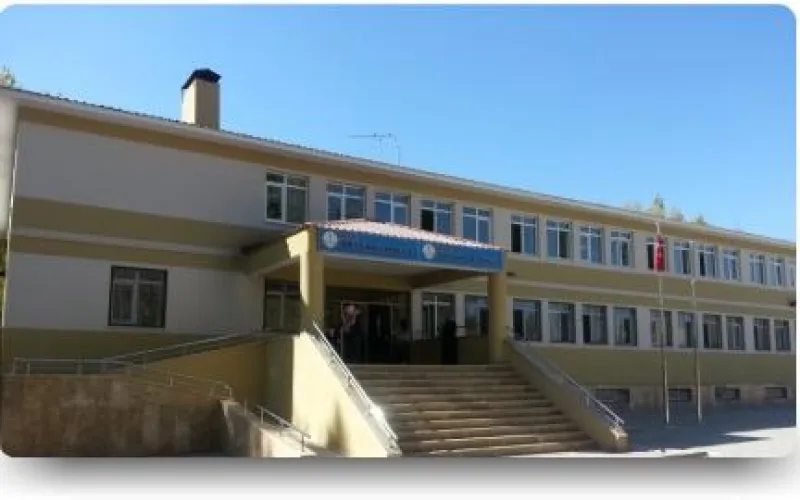 Erciş İbn-I Sina İlkokulu - Erciş ilkokulları