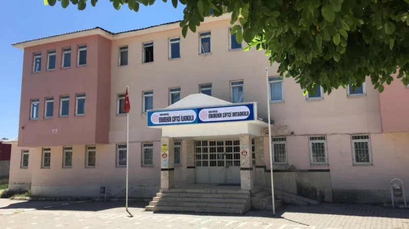 Erciş Ebubekir Çiftçi İlkokulu - Erciş ilkokulları