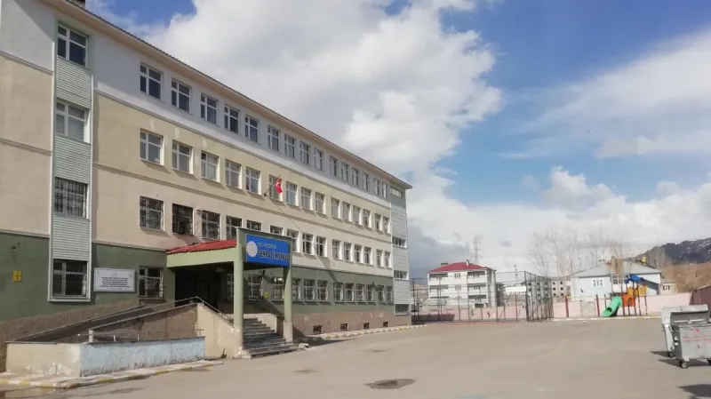 İpekyolu Sempaş İlkokulu - İpekyolu ilkokulları