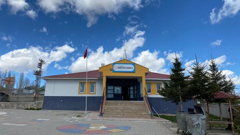 Muradiye Babacan İlkokulu - Muradiye ilkokulları