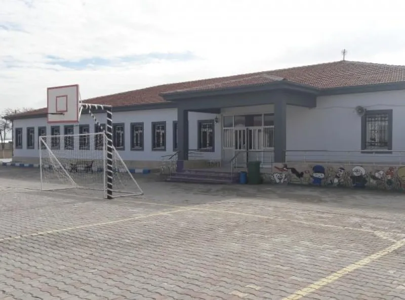 Aksaray Taşkapı İlkokulu - Aksaray ilkokulları