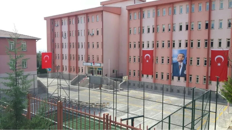 Yılmaz Balaban İşitme Engelliler İlkokulu Fotoğrafı