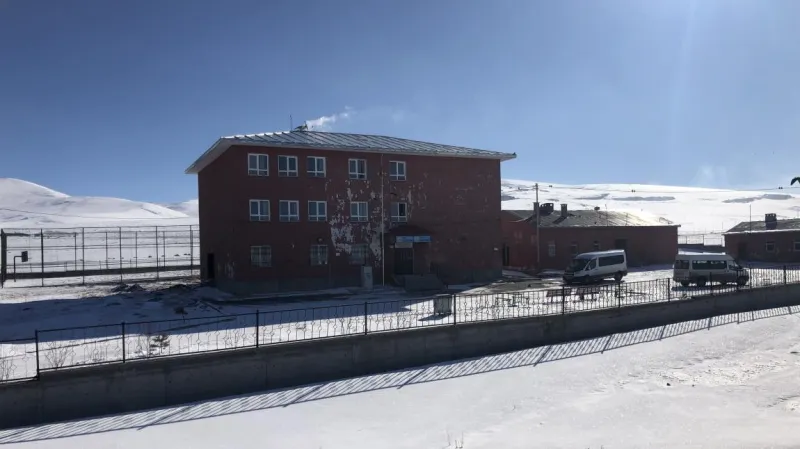 Ardahan Bayramoğlu İlkokulu - Ardahan ilkokulları