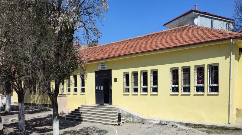 Balıkesir Çamoba İlkokulu - Balıkesir ilkokulları