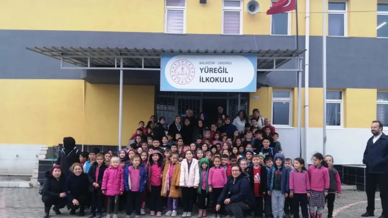 Yüreğil İlkokulu Fotoğrafı