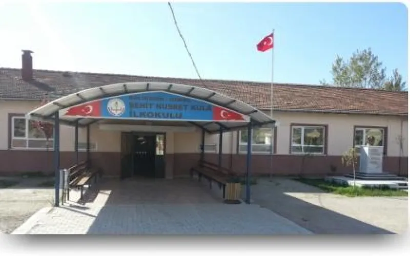 Göbel Şehi̇t Nusret Kula İlkokulu Fotoğrafı