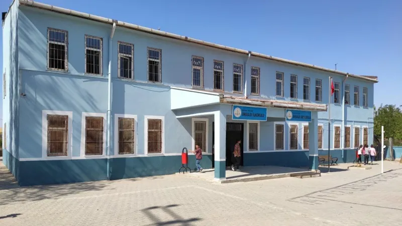 Ünsaldı İlkokulu Fotoğrafı
