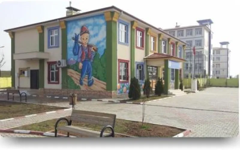 Evli̇ya Çelebi̇ İlkokulu Fotoğrafı