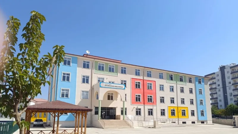 Şair Abdulvahap Akbaş İlkokulu Fotoğrafı