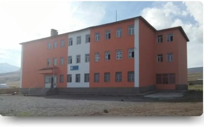 Bitlis Taş Harman Köyü Şehit Piyade Er Erin Kaya İlkokulu - Bitlis ilkokulları