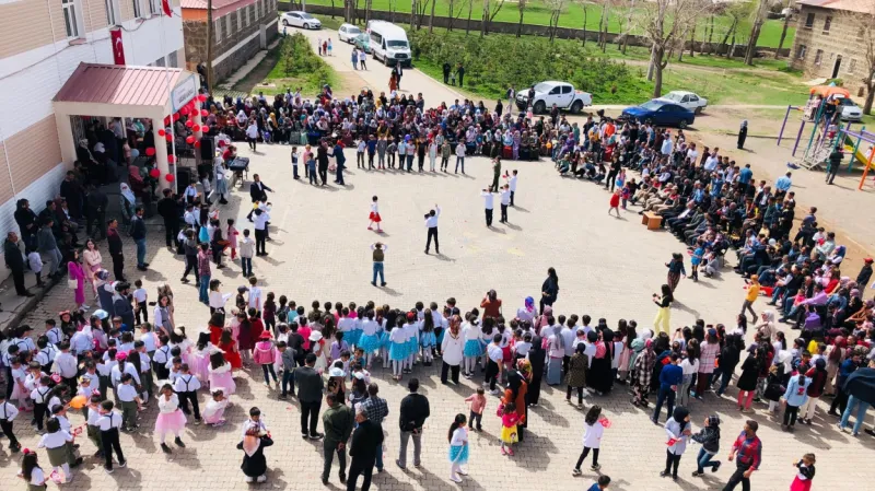 Bitlis Gölbaşı İlkokulu - Bitlis ilkokulları