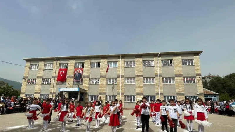 Bursa Yenice Perihan Coşkun İlkokulu - Bursa ilkokulları