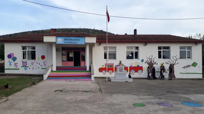 Bursa Mahmudiye İlkokulu - Bursa ilkokulları