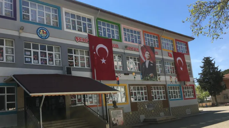 Bursa Şehit Bahadır Tayfur İlkokulu - Bursa ilkokulları