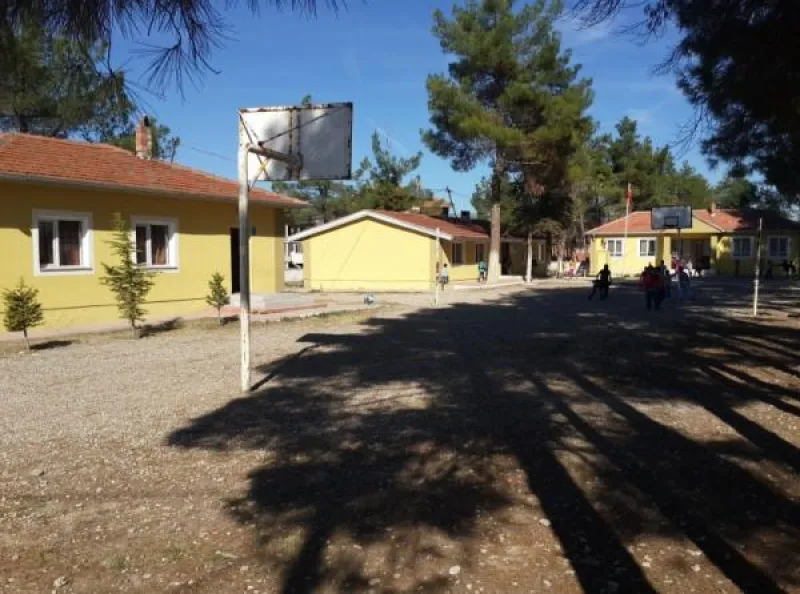 Denizli Yahyalı İlkokulu - Denizli ilkokulları