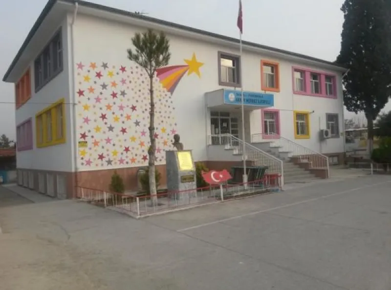 Akköy Merkez İlkokulu Fotoğrafı