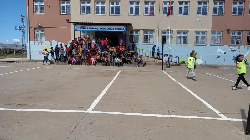 Diyarbakır Övündüler Köyü Tokaçlı Mezrası İlkokulu - Diyarbakır ilkokulları