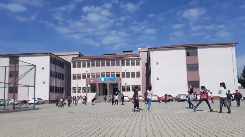 Diyarbakır Esma Ocak İlkokulu - Diyarbakır ilkokulları