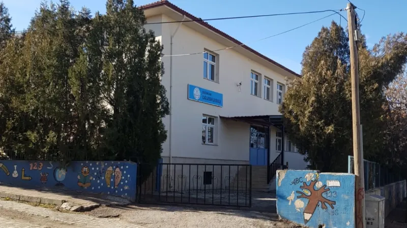 Erzincan Çağlayan İlkokulu - Erzincan ilkokulları