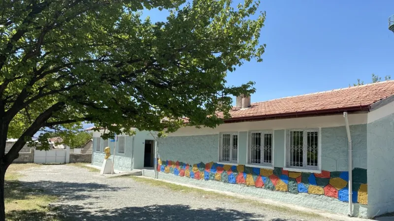 Erzincan Büyük Çakirman İlkokulu - Erzincan ilkokulları