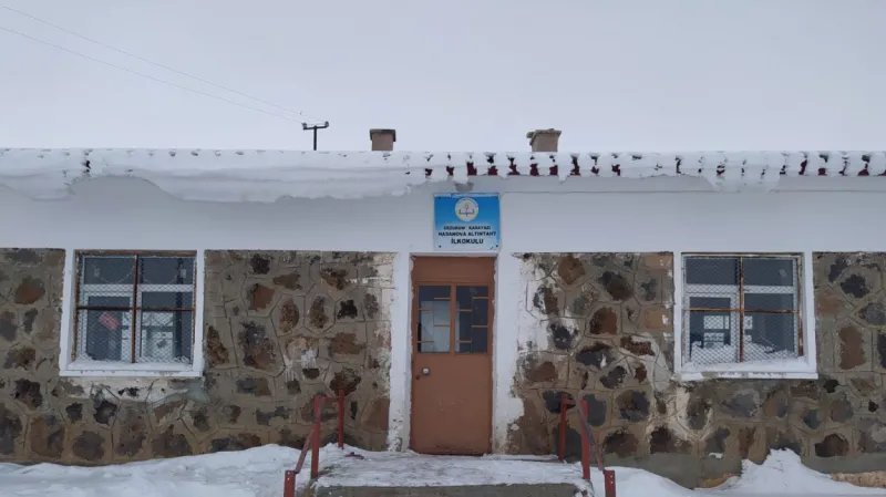 Erzurum Hasanova Altıntaht İlkokulu - Erzurum ilkokulları