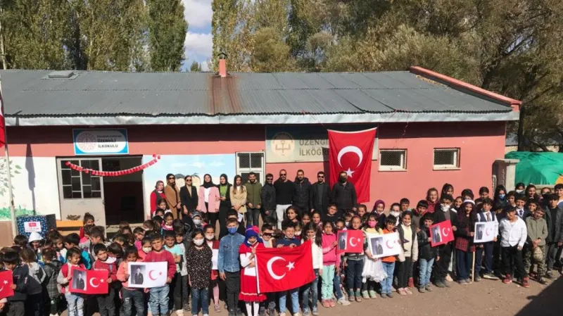 Erzurum Üzengili İlkokulu - Erzurum ilkokulları