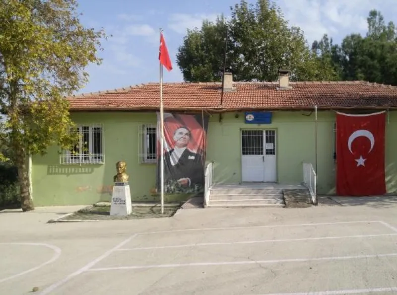 Avcılarsuyu İlkokulu Fotoğrafı