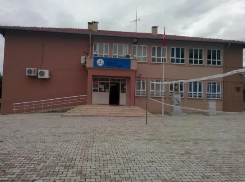 Akçay İlkokulu Fotoğrafı
