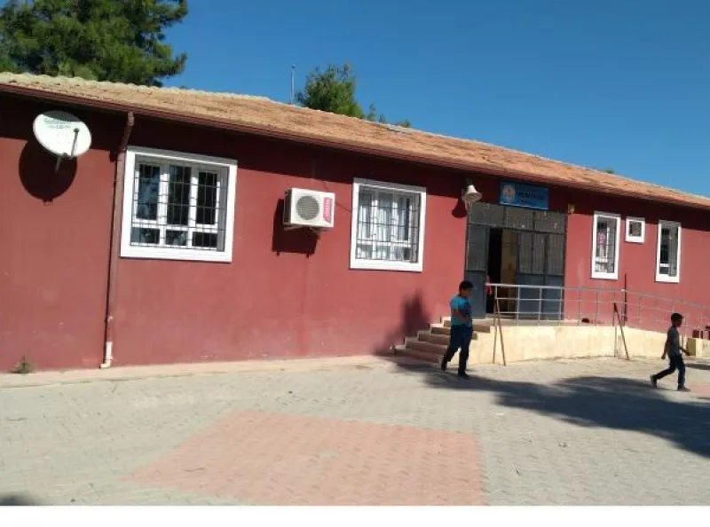 Muratpaşa İlkokulu Fotoğrafı
