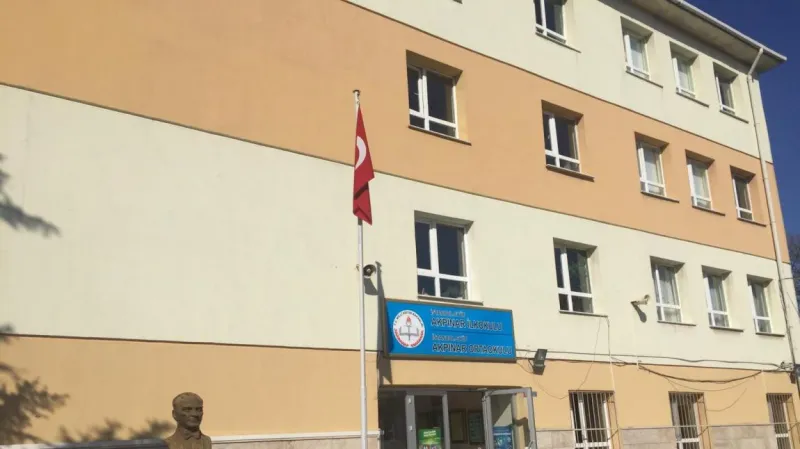 İstanbul Akpınar İlkokulu - İstanbul ilkokulları
