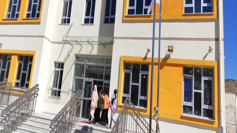 Kahramanmaraş Fatih İlkokulu - Kahramanmaraş ilkokulları
