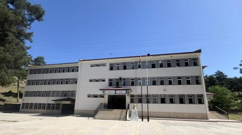 Kahramanmaraş Suçatı Şehit Eyüp Saz İlkokulu - Kahramanmaraş ilkokulları