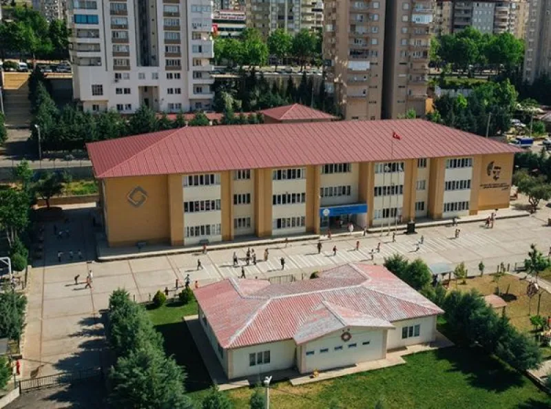 Kahramanmaraş İsmail Kurtul İlkokulu - Kahramanmaraş ilkokulları