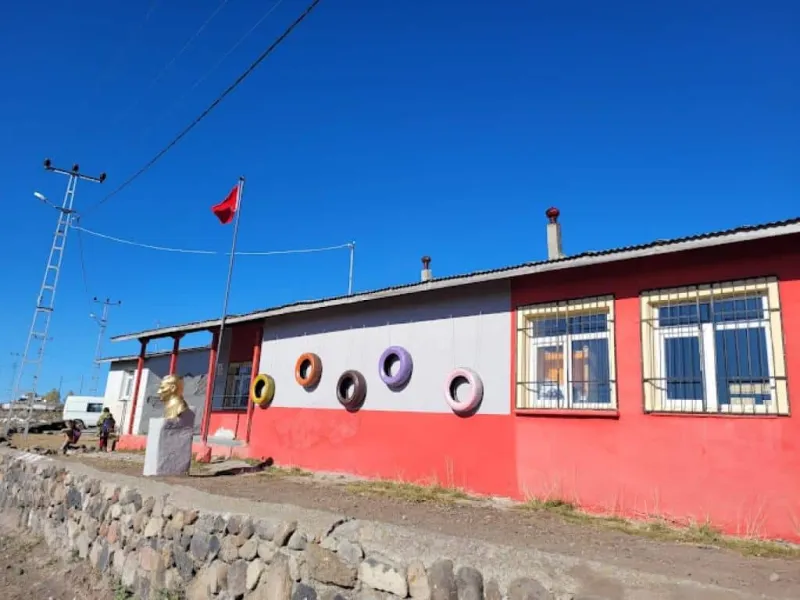 Kars Gönülalan İlkokulu - Kars ilkokulları