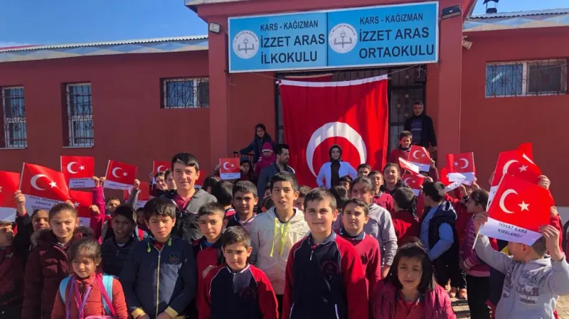 Kars İzzet Aras İlkokulu - Kars ilkokulları