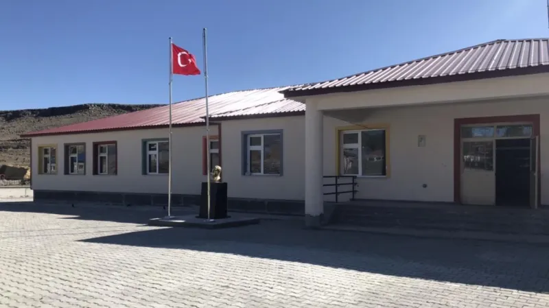 Yenigazi İlkokulu Fotoğrafı