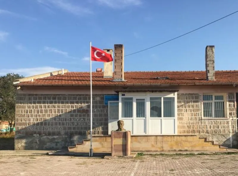 Yeni Yuvalı İlkokulu Fotoğrafı