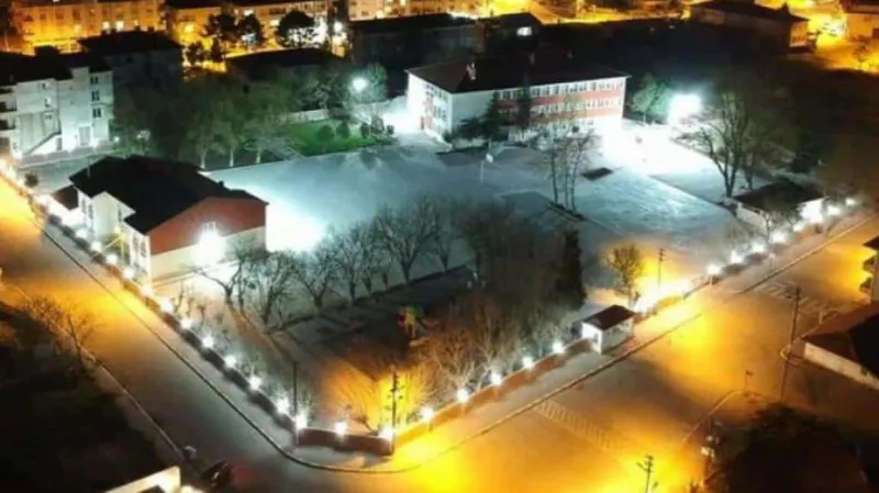 Büyükkarıştıran İlkokulu Fotoğrafı