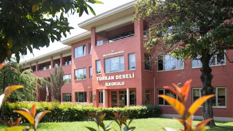 Türkan Dereli İlkokulu Fotoğrafı