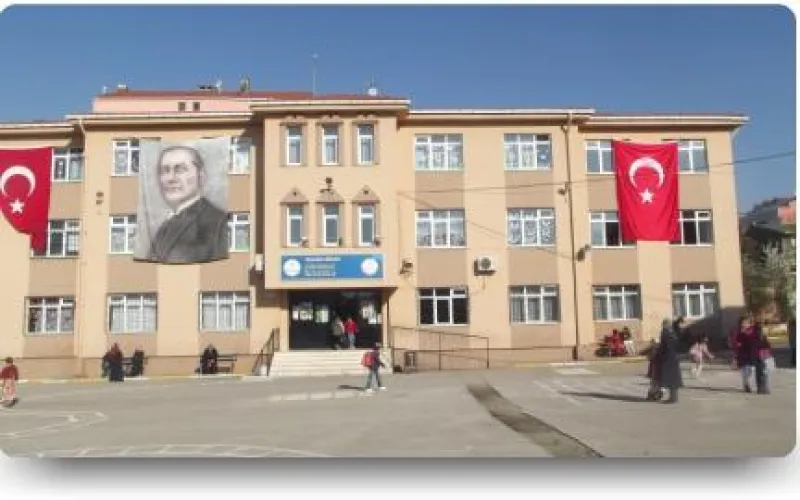 Anadolu İlkokulu Fotoğrafı