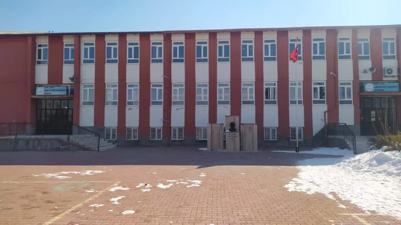 Konya Alibeyhüyüğü Cumhuriyet İlkokulu - Konya ilkokulları