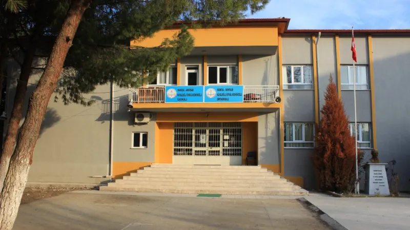 Manisa Kayalıoğlu İsmail Keskinoğlu İlkokulu - Manisa ilkokulları