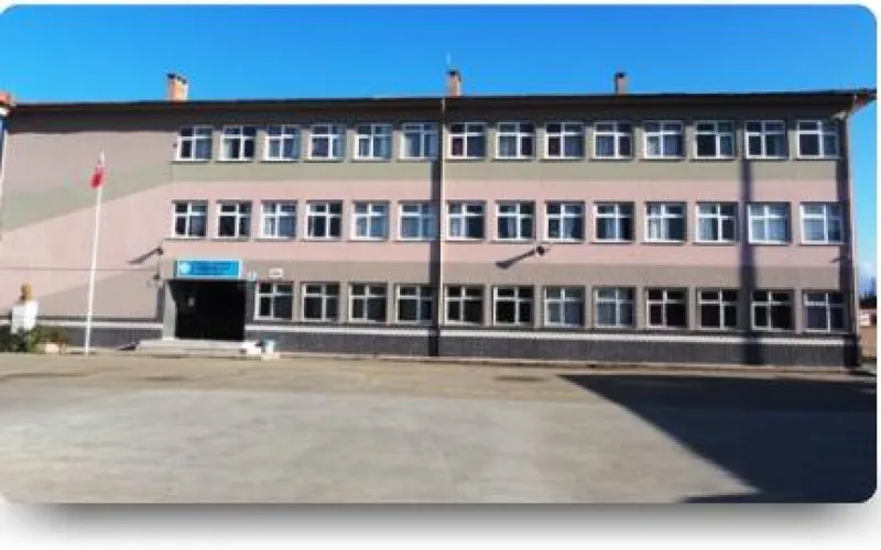 Manisa Cumhuriyet İlkokulu - Manisa ilkokulları