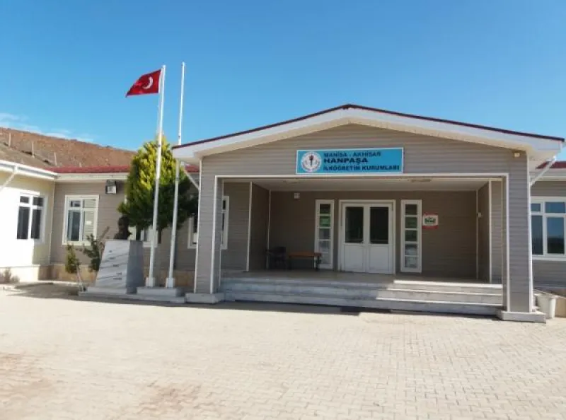 Manisa Hanpaşa İlkokulu - Manisa ilkokulları