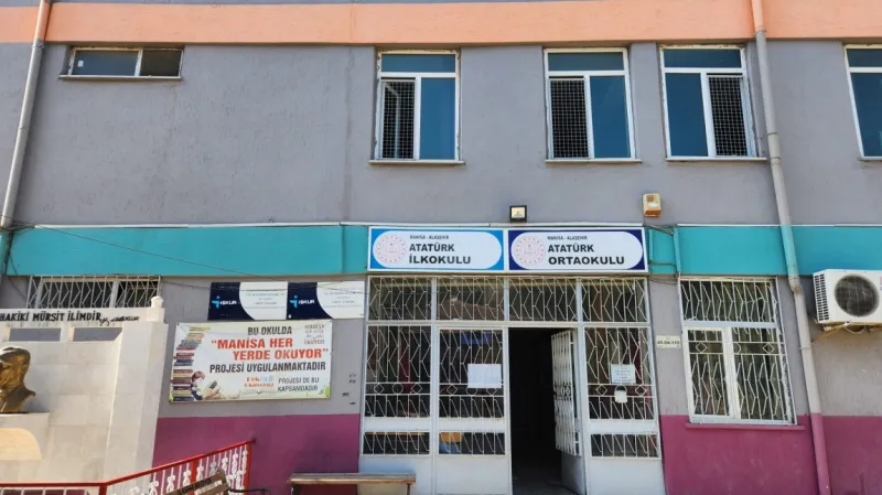 Manisa Atatürk İlkokulu - Manisa ilkokulları
