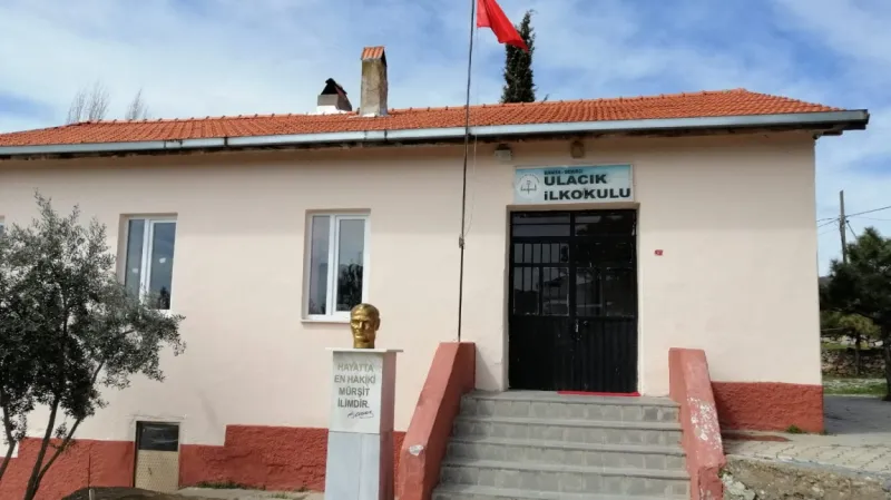 Manisa Ulacik İlkokulu - Manisa ilkokulları